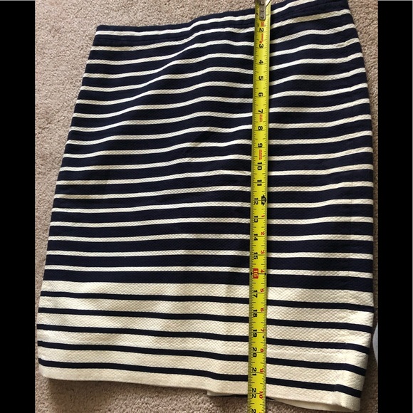 Jcrew pencil skirt navy and white striped Size 8 - Picture 7 of 7